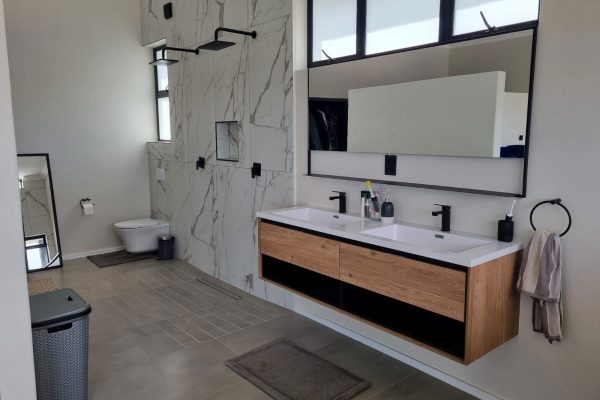 LW Construction & Developments