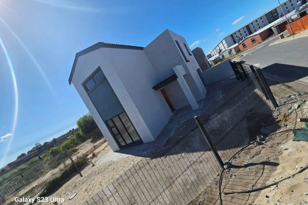 LW Construction & Developments