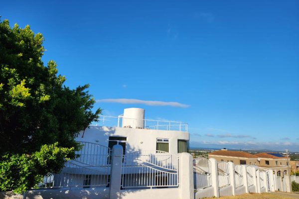 LW Construction & Developments
